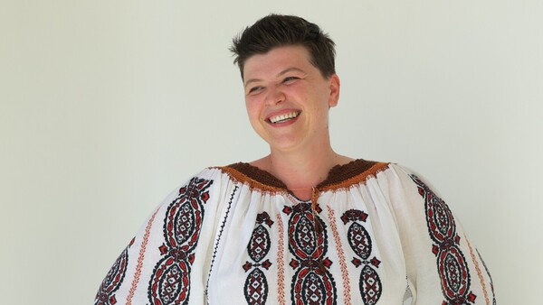 Cristina Bitusca “La Navidad me despierta una nostalgia que necesitaba cantar”