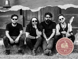 Salamandra se presenta en Cool Bar de Luque