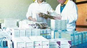 Deudas del Gobierno con farmacéuticas y constructoras superan los US$ 1.300 millones - Economía - ABC Color