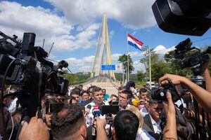 Santiago Peña habilita el nuevo Puente de la Integración