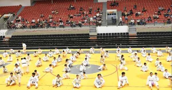Diario HOY | Asociación Shotokan S.K.I.F. Paraguay cerró el año con una jornada nacional en la SND