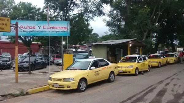 Taxistas de Asunción acumulan millonaria deuda