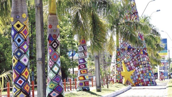 El árbol de crochet que abraza la Navidad en Villa Florida, Misiones