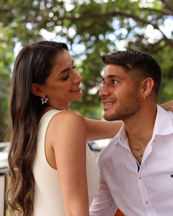 Stephi Ríos e Iván Torres cuentan los días para la llegada de Thiago - Gente - ABC Color