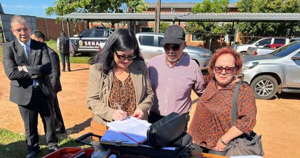 La Nación / Queman casi 90.000 kg de drogas y habilitan sala de recreación para niños en juzgado de Saltos
