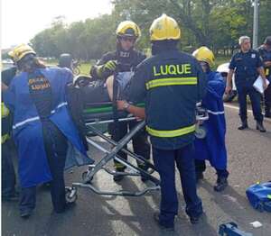 Aparatoso accidente de tránsito en Luque: chofer dio positivo al alcotest - Policiales - ABC Color