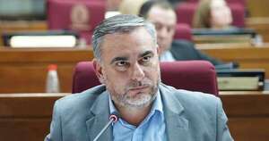 La Nación / Senador cuestiona decisión “retrógrada” de convención liberal