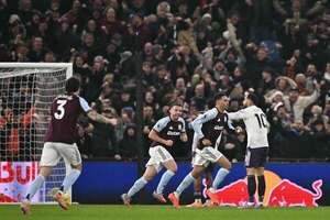 El Aston Villa acecha la cima de la Premier League con un doblete de Rogers - Fútbol Internacional - ABC Color