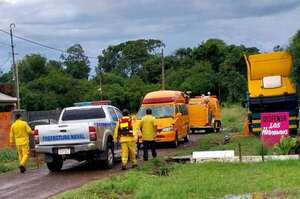Buscan a adolescente desaparecida que cayó en un arroyo durante temporal en Cambyretá - Policiales - ABC Color