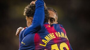 Raphinha y Lamine acaban con un errático Villarreal