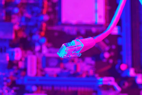 Paraguay ante el reto de la brecha digital y velocidad