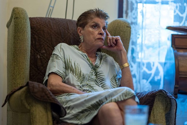 Mujeres en la política: Eficiencia y herencia de cuidado