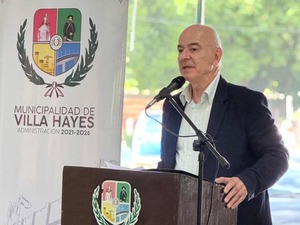 Bachi Núñez respalda reelecciones en Villa Hayes y Asunción