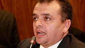 El Ejecutivo prorroga concesión de la quiniela por seis meses más