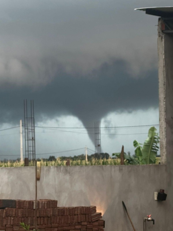 Fenómeno con características de tornado causó destrozos en el Este