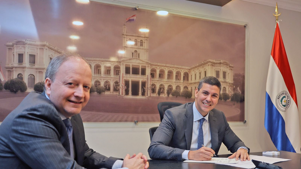 Esto dijo Fernández Valdovinos ante las versiones sobre su salida del Ministerio de Economía