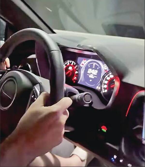 Okairó Rápidos y Furiosos: Conocidos influencers volaban bajo