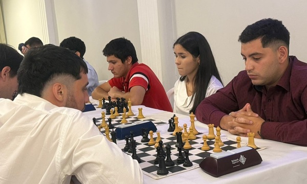 Coronel Oviedo coronó a los campeones del ajedrez en la gran final del circuito anual - OviedoPress