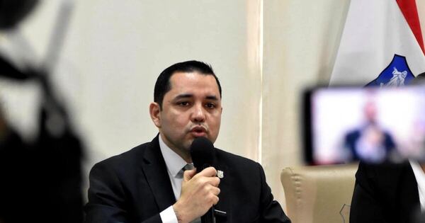 Diario HOY | Desembolsan G. 16.500 millones para pagar a los jubilados municipales