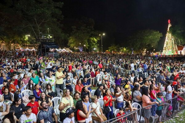 Villa Navideña 2025: Récord de más de 87.000 visitantes y fuerte impulso cultural en CDE - ADN Digital