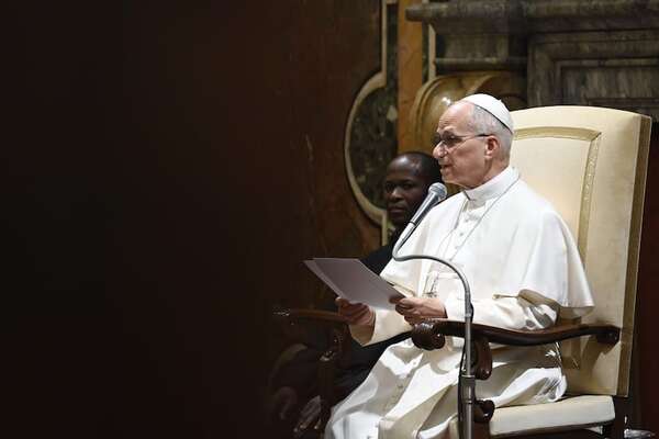 Papa exhorta a la Curia a rechazar toda “sed de dominación” - Mundo - ABC Color