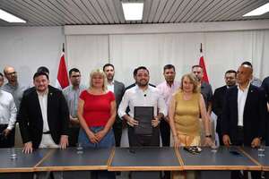 A costa de los contribuyentes, cómplices de Nenecho posan como salvadores de los jubilados - Nacionales - ABC Color