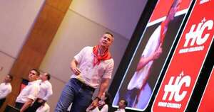 La Nación / Peña resalta el compromiso del Partido Colorado por la estabilidad y la democracia