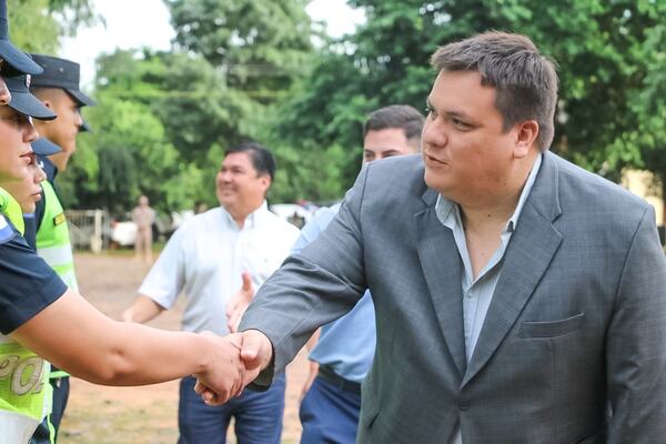 Gobernador de Guairá descarta malestar entre gobernadores, pero lanza críticas a ministerios por falta de coordinación - El Trueno