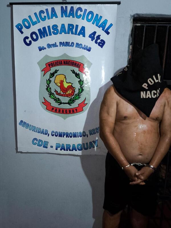 Popular / Tatacho armó terror en su casa y casi apuñala a su hermana upéi se ocultó en el baño