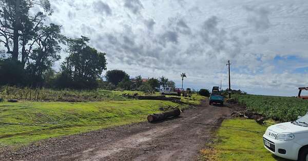 La Nación / Santa Rosa del Monday: a pesar del “tornado”, solo ocho postes de Ande fueron derribados