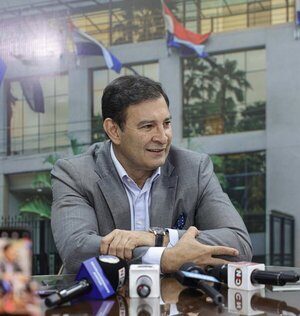 Para Beto Ovelar es momento de cambiar el gabinete del presidente Peña