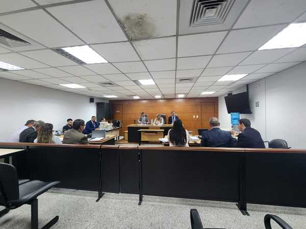 Presunta estafa a exfutbolistas: abogado cuestiona condena aplicada a empresarios