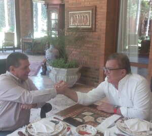 Senador cartista advierte que proyecto sobre senadurías vitalicias "no cambiará nada" y generará "crispación innecesaria"