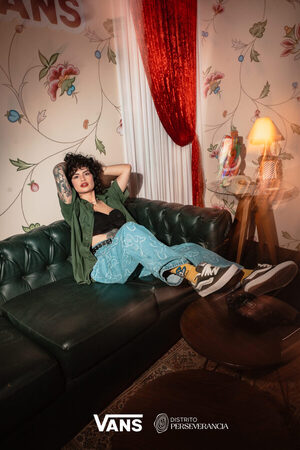 Popular / Ara Santa Cruz, la nueva cara bonita de GEN en "La cueva chicas"