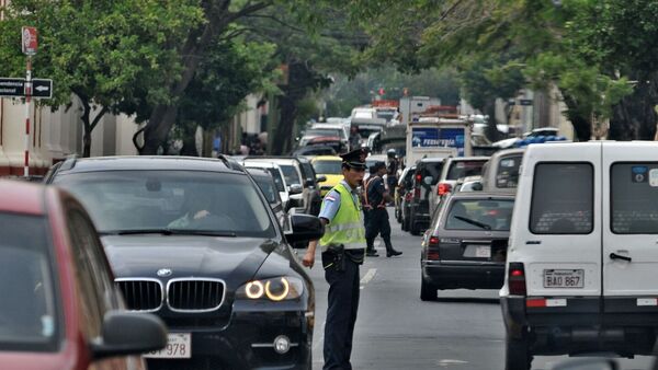 Pese a más semáforos, Bello dice que transporte público masivo sería la solución para el tránsito en Asunción