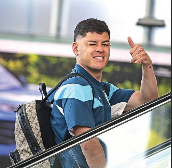 Este "Cachorro" es de una raza purete, está lejos del alcance del Decano