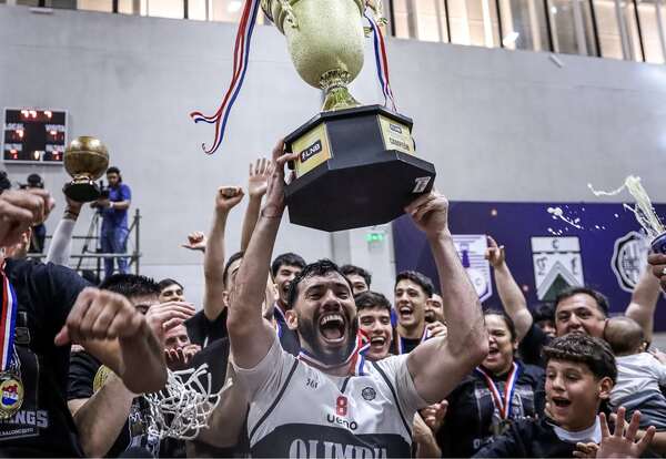 Olimpia Kings: Campeón del Clausura y Rey del Básquet