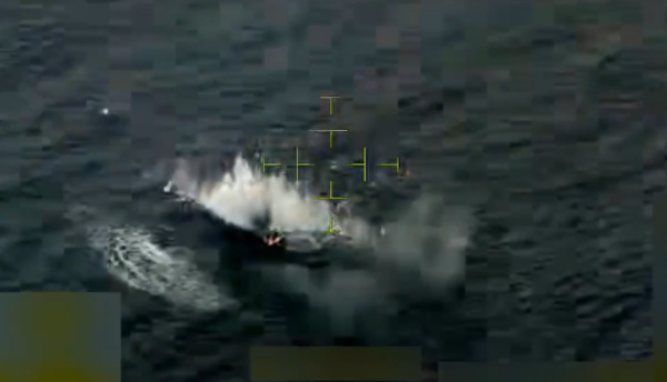 EE.UU. destruyó una nueva lancha de narcotráfico y mató a una persona