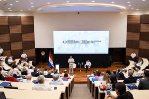 Peña espera alcanzar el triple grado de inversión en 2026