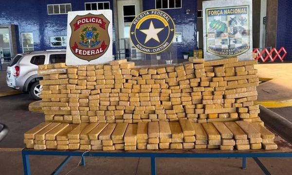 Furgoneta con chapa paraguaya cargada con droga es interceptada rumbo al Brasil - OviedoPress