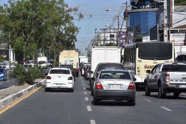 Caótico tránsito en Asunción: la solución estructural que plantea el intendente - Nacionales - ABC Color