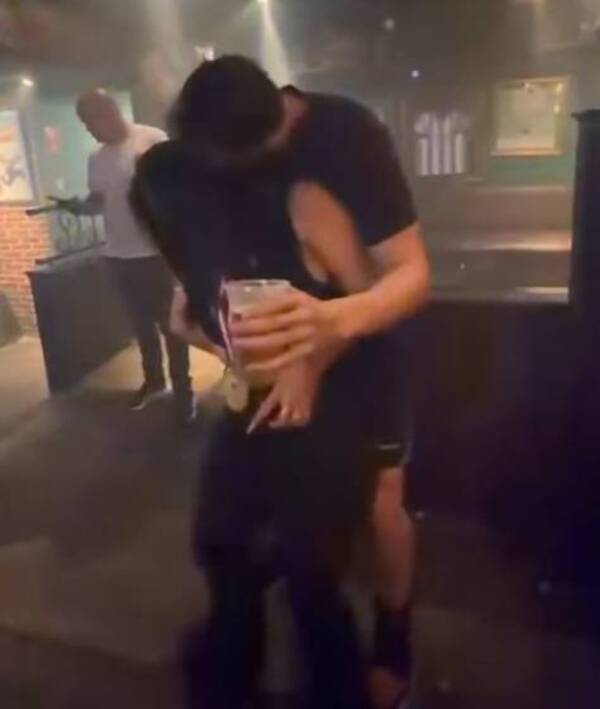 [VIDEO] ¡Epaaaaaa! Mañamí, el bicampeón festeja como quiere