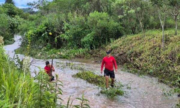 Continúa la búsqueda de adolescente arrastrada por un raudal en Cambyretá – Prensa 5
