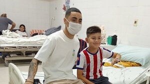 Enorme gesto de Miguel Almirón