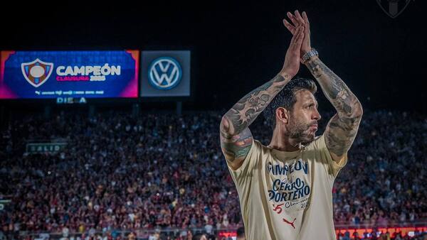 Jorge Bava: el técnico de Cerro Porteño que colecciona trofeos