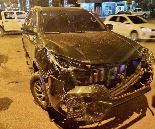 Hijo adolescente de concejal protagoniza accidente de tránsito en Alto Paraná - ABC en el Este - ABC Color