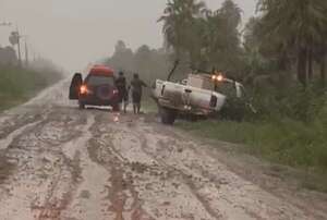Acostumbradas odiseas en precarios caminos del Alto Paraguay - Noticias del Chaco - ABC Color