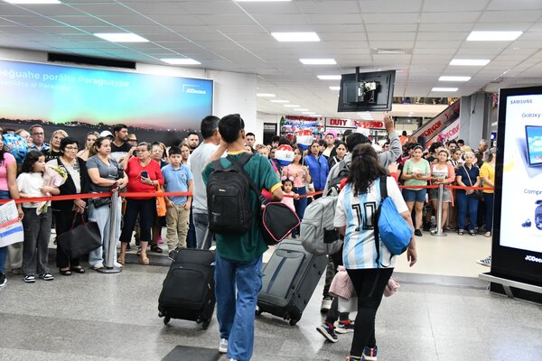 «Cada vez más gente viene, Paraguay recuperó su estatus de país seguro», dice DINAC