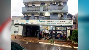 Violentan local comercial y roban celulares valuados en más de G. 15 millones