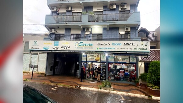 Violentan local comercial y roban celulares valuados en más de G. 15 millones